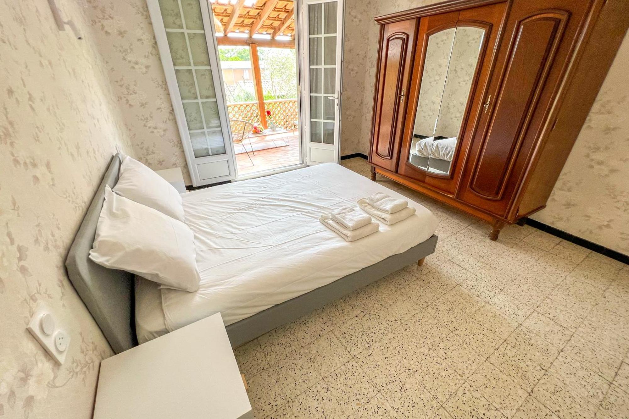 Free Car Parking - Garden - Close To Ramparts Hébergement de vacances *