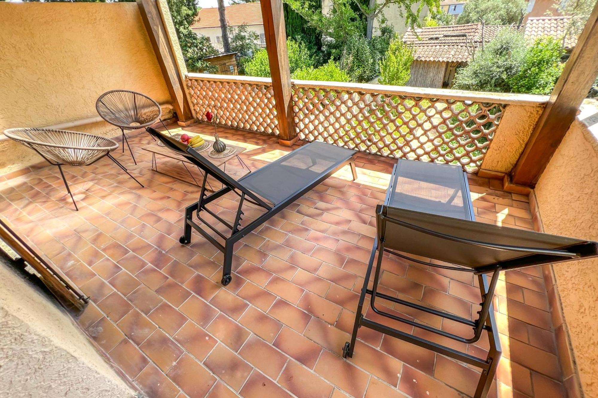 Free Car Parking - Garden - Close To Ramparts * Avignon